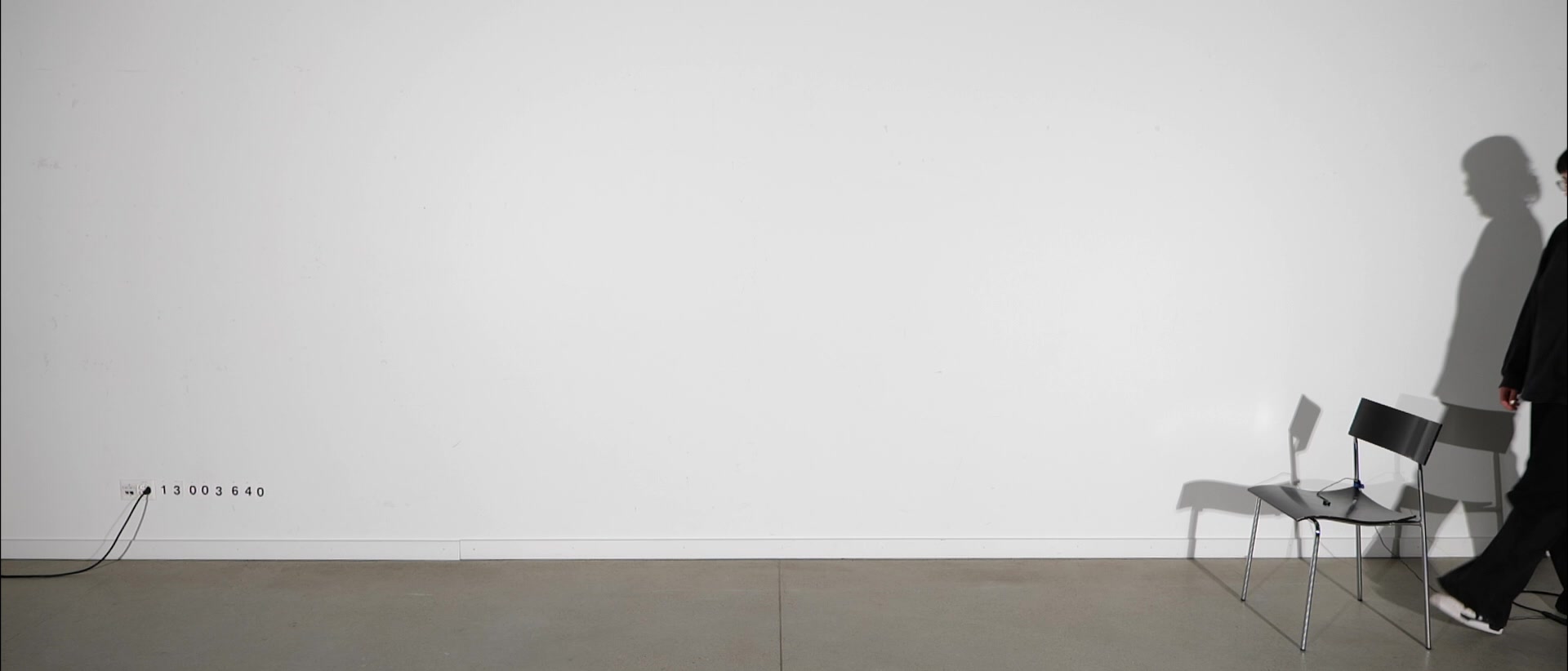 13 003 640